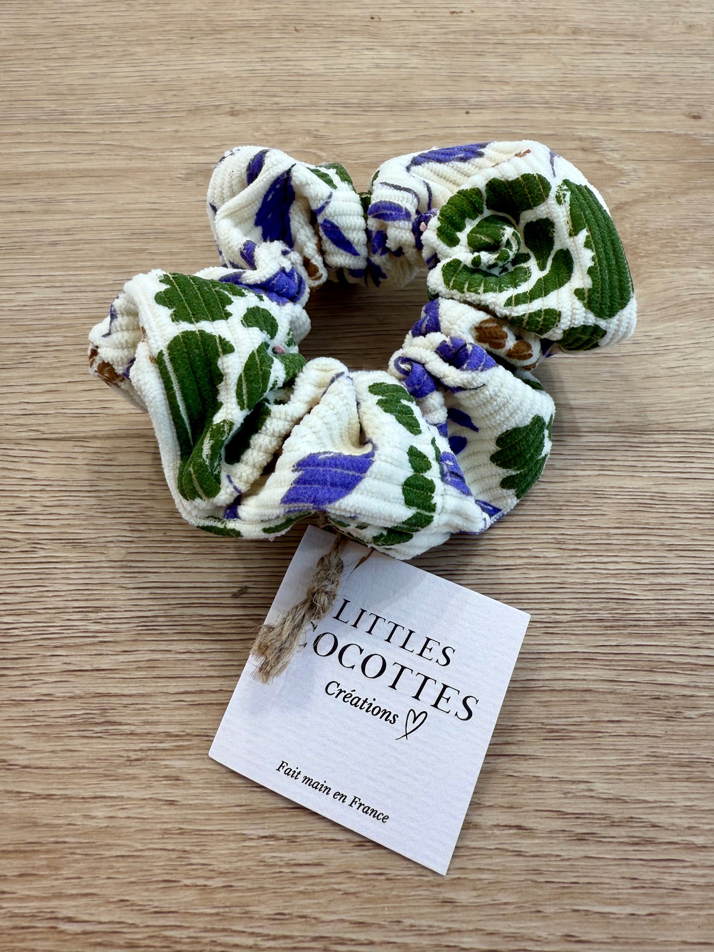 Chouchou scrunchie : l'accessoire incontournable FOBstory